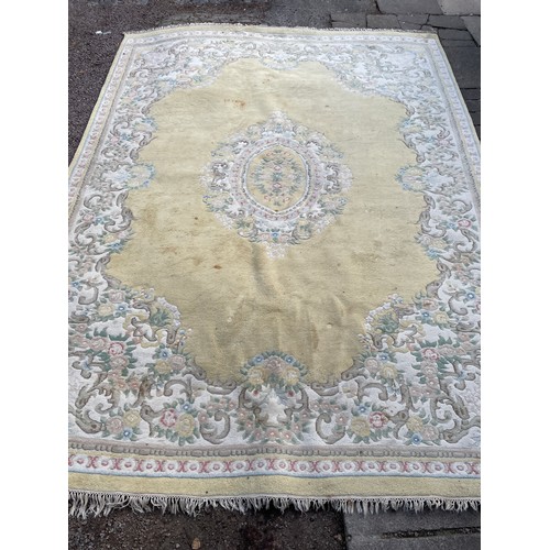 51 - LARGE CREAM FLORAL WOOLEN CARPET 363cm x 270cm