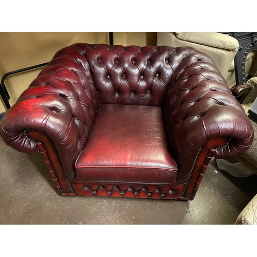 151 - OXBLOOD BUTTON BACK CLUB ARMCHAIR