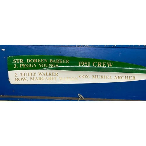 123 - PAINTED COLLEGIATE RACING BLADE 1951 CREW