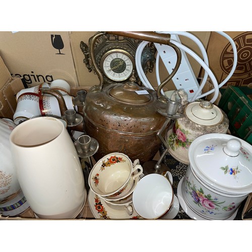 307 - TWO CARTONS OF PART TEA SETS, MALING BOWL, ZIGZAG CANDLE HOLDERS, COPPER KETTLE, GILT METAL CASED CL... 