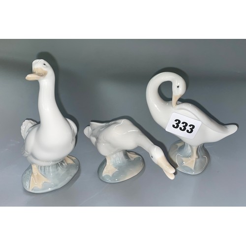 333 - NAO AND LLADRO GEESE FIGURES