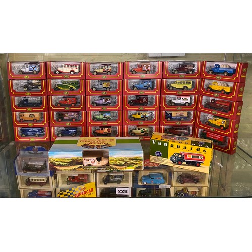 228 - SHELF OF CORGI CAMEO BOXED DIE CAST VEHICLES AND A LIMITED EDITION PRESENTATION TEA SET