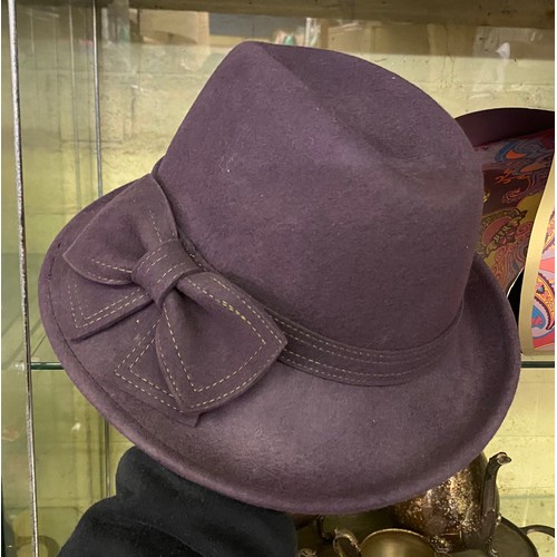 223 - POWDER PURPLE LADIES HAT