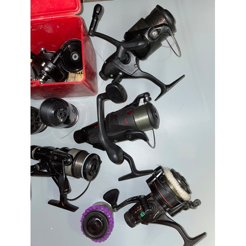 324 - SELECTION OF FIXED SPOOL FISHING REELS AND SPARE SPOOLS