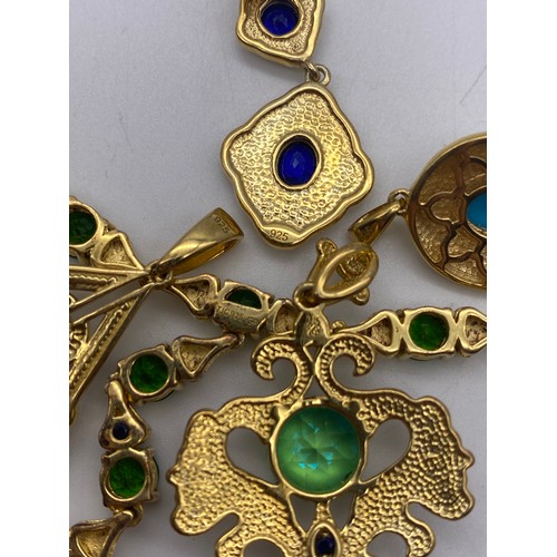 448 - 925 GOLD AND ENAMEL PLATED LOZENGE PENDANT AND SIMILAR ART NOUVEAU INSPIRED PENDANT, ENAMEL EARRINGS... 