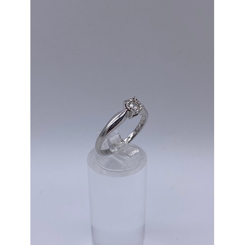 398 - 9CT GOLD DIAMOND SOLITAIRE RING SIZE M/N 2.3G APPROX