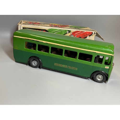 511 - MINIC TRIANG CLOCK WORK LONDON TRANSPORT GREEN BUS (WHEELS PERISHED NO KEY)