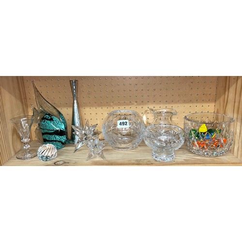 492 - SHELF OF QUALITY CUT GLASSWARE INCLUDING SWEDISH GLASS BOWL AND MURANO GLASS SWEETS, ROYAL DOULTON S... 