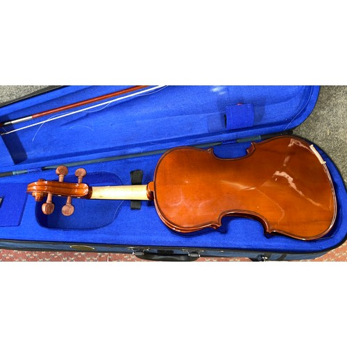 374 - CASED STENTOR STUDENT VIOLIN WITH BOW