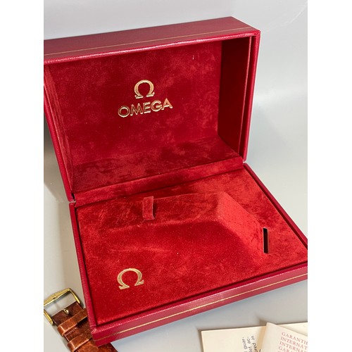 417 - BOXED GENTS OMEGA SEAMASTER QUARTZ CALIBRE 142 WRIST WATCH WITH CERTIFICATE ON LEATHER STRAP