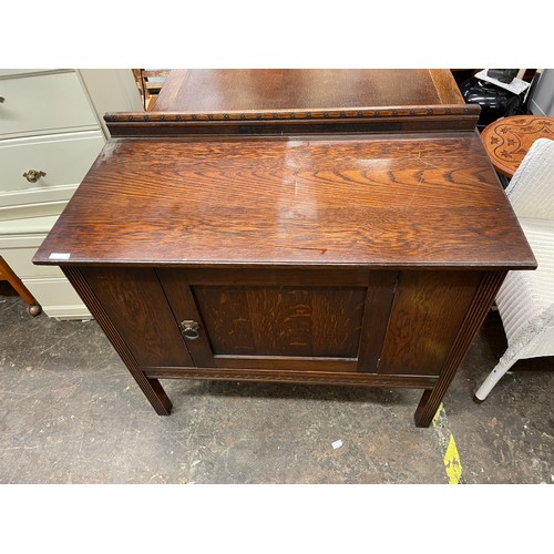 31 - OAK POT CUPBOARD