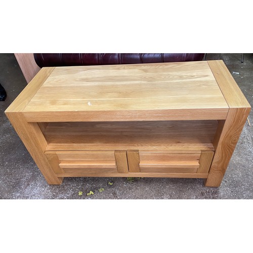 183 - MODERN OAK TWO DRAWER TV/MEDIA STAND