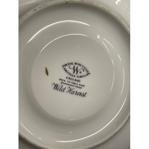 208 - ROYAL WORCESTER EVESHAM AND WILD HARVEST PATTERNED DINNERWARES INC. RAMEKINS, SERVING DISHES AND CUP... 