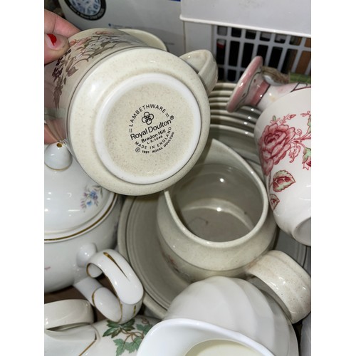 271 - CARTON CONTAINING ROYAL DOULTON BREADON HILL CUPS AND SAUCERS, ROYAL ALBERT ENCHANTMENT SAUCERS, WED... 