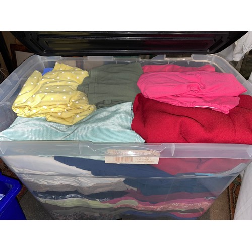 347 - LARGE CRATE OF LADIES CLOTHING, MAINLY TOPS AND T-SHIRTS