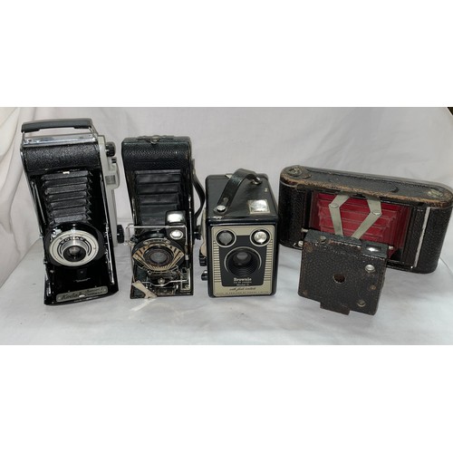 367 - A KODAK BROWNIE 6-20 MODEL D BOX CAMERA, SUPER MAYFAIR FOLDING CAMERA, KODAK EASTMAN BOXED CAMERA, A... 