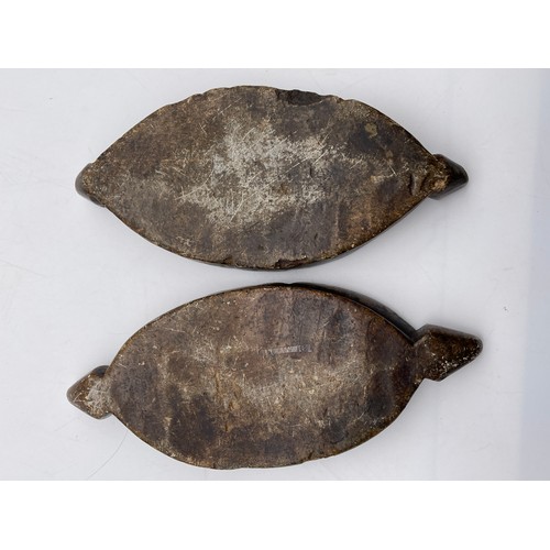 442 - PAIR OF MOTTLED SOAP STONE BOAT SHAPED OVAL TRAYS