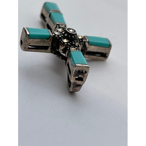 437 - 925 SILVER MARCASITE AND TURQUOISE CROSS