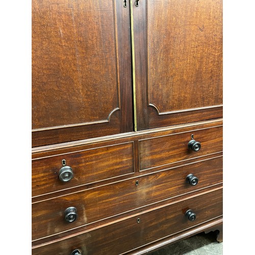 85 - GEORGE III MAHOGANY LINEN PRESS CUPBOARD WITH DENTIL MOULDED CORNICE (FOOT AS FOUND)