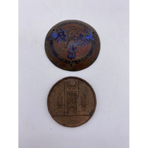 523 - RELIGIOUS EDUCATION BRONZE MEDALLION AND ENAMELLED METAL WARE BARCELONA BOSS