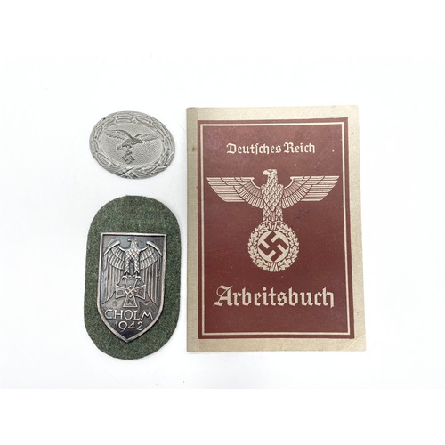 553 - GERMAN MILITARY CHOLM ARM SHIELD PASS AND EMBOSSED BUCKLE AND PASS BOOK