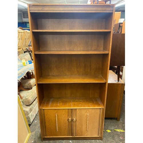 90 - 6FT OAK BOOKCASE CUPBOARD