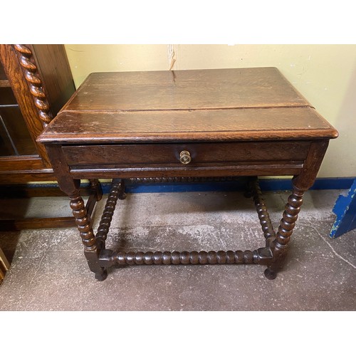 17 - 17TH CENTURY OAK BOBBIN REEL STRETCHER SIDE TABLE WITH SINGLE DRAWER AND LATER TOP