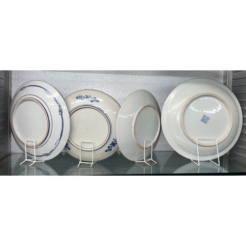 213 - 20TH CENTURY BLUE AND WHITE DECORATED SHALLOW DISHES