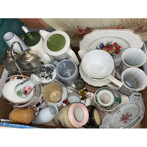 278 - CARTON OF MISCELLAEOUS CERAMICS, PART TEASET, UNFRAMED PRINTS