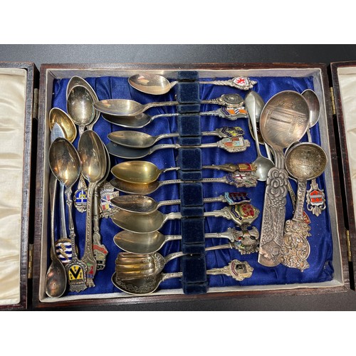 376 - BOX OF VARIOUS CONTINENTAL ENAMEL TEASPOONS AND A SCANDINAVIAN SPOON