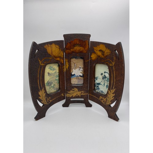 417 - ART NOUVEAU TRYPTIC POKER WORK PHOTO FRAME WITH ORIENTAL THEMED PRINTS