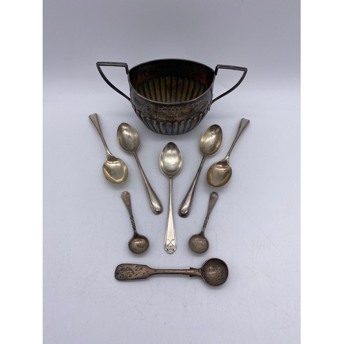 382 - SILVER BATSWING TWIN HANDLED SUCRIER AND VARIOUS TEA AND PRESERVE SPOONS 5.6OZ APPROX 8CM H