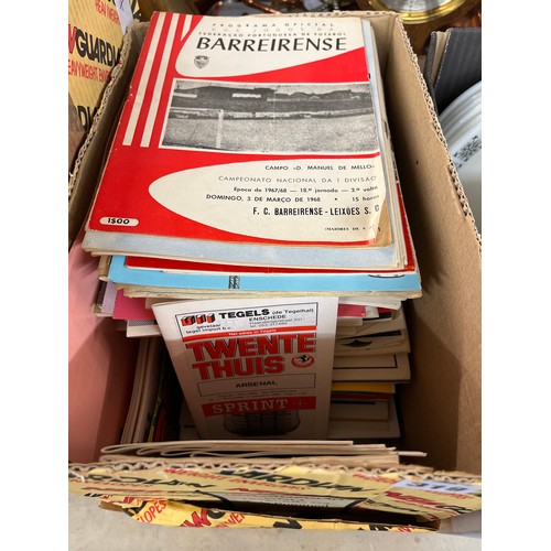 319 - BOX OF FOOTBALL PROGRAMMES FROM 80S AND 90S MAINLY EUROPEAN CLUBS (150 PLUS) INCLUDING REAL MADRID