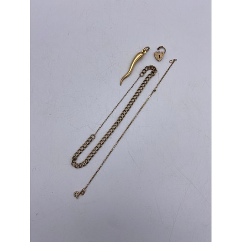 453 - 9CT GOLD HORN OF PLENTY PENDANT, 9CT GOLD PADLOCK FASTENER, 9CT GOLD DOUBLE LINK BRACELET AND A 9CT ... 