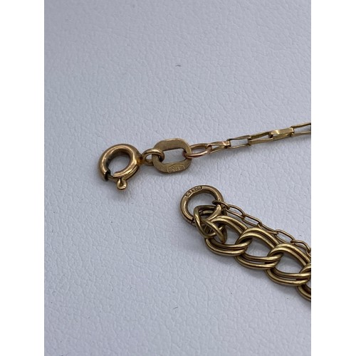 453 - 9CT GOLD HORN OF PLENTY PENDANT, 9CT GOLD PADLOCK FASTENER, 9CT GOLD DOUBLE LINK BRACELET AND A 9CT ... 