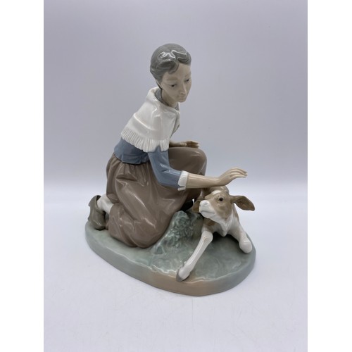 224 - LLADRO “CARESSING A LITTLE CALF” FIGURE A/F