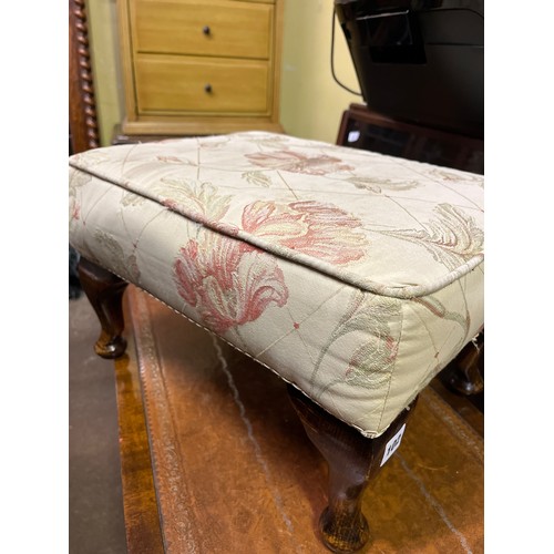 102 - FABRIC UPHOLSTERED FOOT STOOL