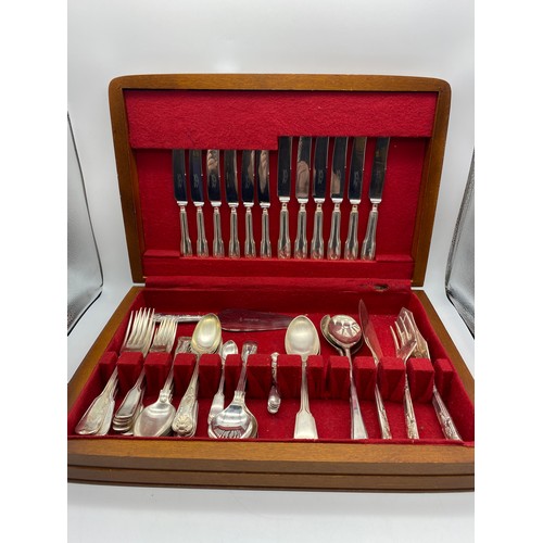 359 - CANTEEN BOX OF MATCHED CUTLERY (INCOMPLETE)