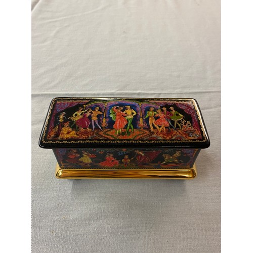 311 - ARDLEIGH ELLIOTT RUSSIAN MUSICAL BOX AND PIN BOX, AND OTHER BOXES AND COVERS