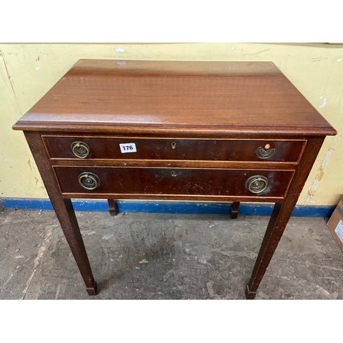 176 - EDWARDIAN GEORGIAN STYLE MAHOGANY CUTLERY CANTEEN TABLE AND SOME CUTLERY THEREIN