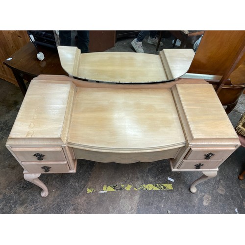 52 - BLEACHED WALNUT QUEEN ANNE STYLE DRESSING TABLE