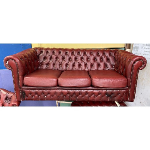 85 - CHERRY RED BUTTON BACK CLUB STYLE CHESTERFIELD SOFA AND ARMCHAIR