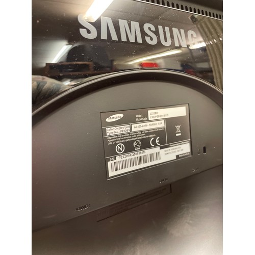 116 - SAMSUNG MONITOR