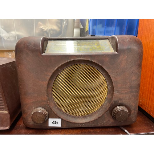 45 - BUSH BROWN BAKELITE CASED RADIO