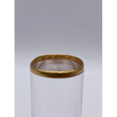 509 - 22CT GOLD WEDDING BAND SIZE O 1.2G APPROX