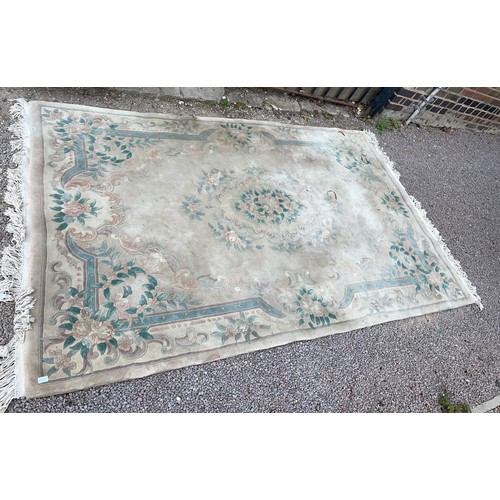 213 - LARGE PINK FLORAL RUG/CARPET 280 cm x 185cm