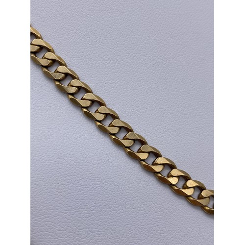 560 - 9CT GOLD FLAT CURB LINK CHAIN WITH LOBSTER CLAW FASTENER 32G APPROX