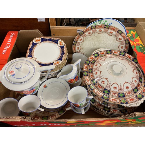 451 - POPPY PATTERN ART DECO TYPE TEA SET, STANDARD CHINA SANDWICH PLATES AND DINNER PLATES, AND AN EGGSHE... 