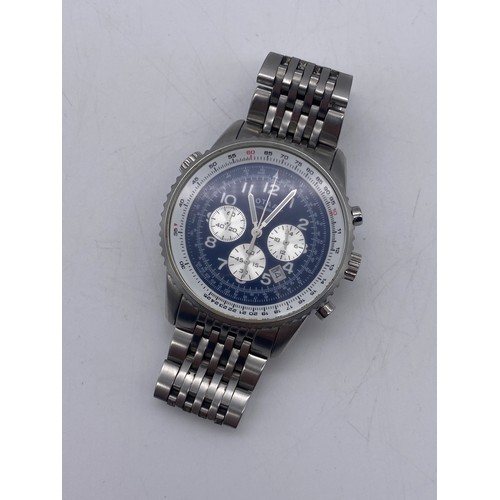 568 - GENTLEMAN'S ROTARY STAINLESS STEEL CHRONOGRAPH SPEED WRIST WATCH



































... 