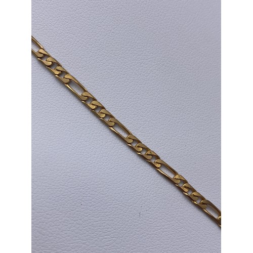 561 - 375 GOLD FLAT CURB LINK CHAIN WITH LOBSTER CLAW FASTENER 8.5G APPROX